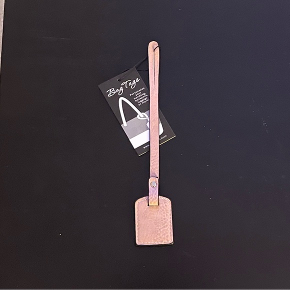 NWT “K•Carroll” Bag Tag,  Monogram Letter "C" Pink Bag Tag with "White" Letter - Picture 3 of 7